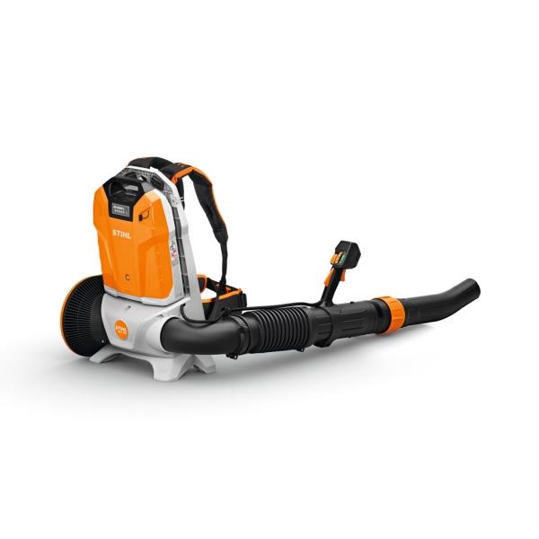 STIHL BGA 300.1 – AKU zádový fukar na listí, foukací výkon 26 N, proudění 86 m/s