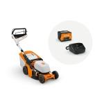 STIHL RMA 443.3 V – AKU sekačka s pojezdem 1,2 kW, záběr 41 cm, koš 52 l + akumulátor AK 30 S + nabíječka AL 101